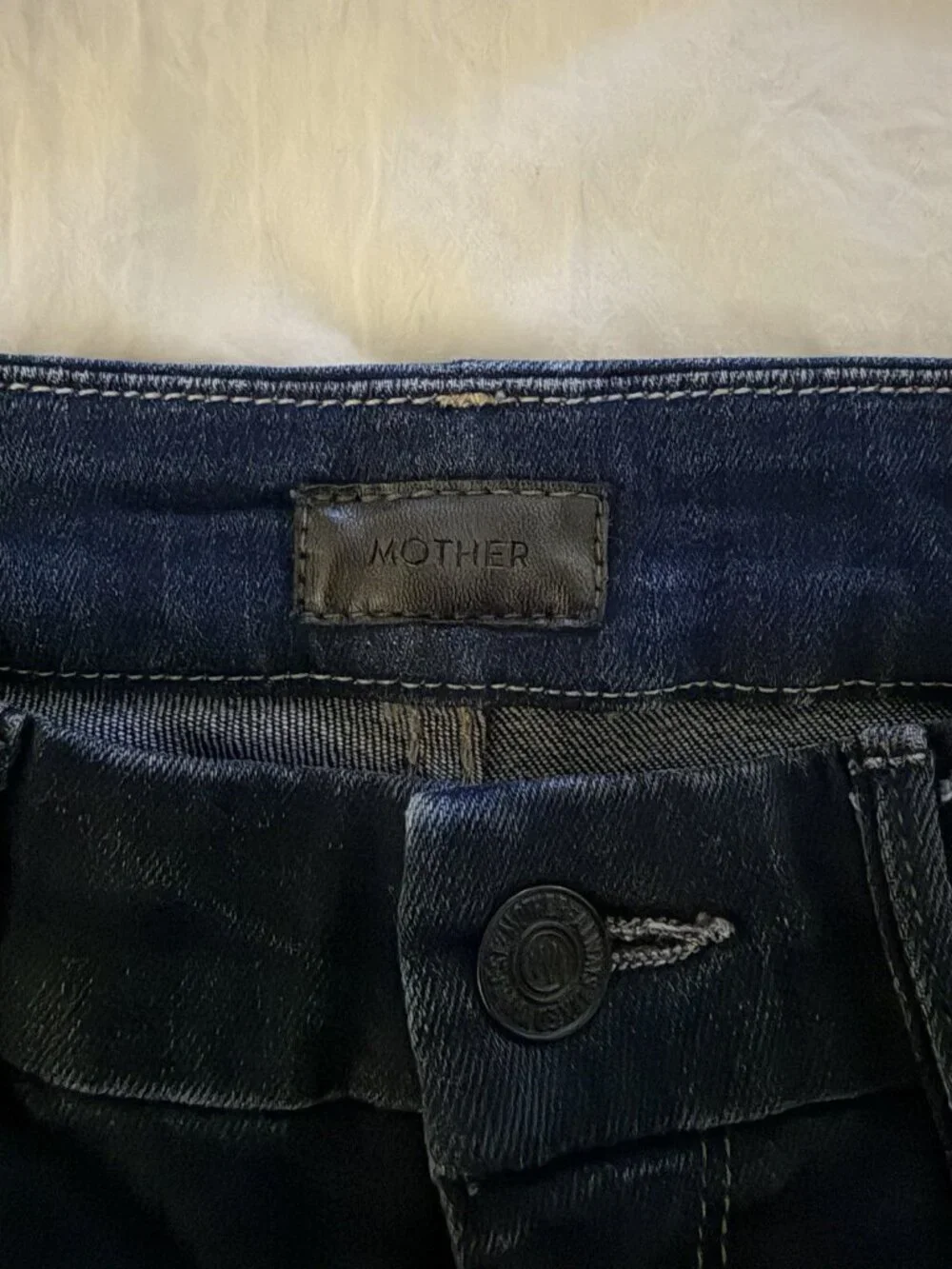 MOTHER High Waisted Looker Ankle Fray Women’s Jeans Size 25 Night Owl